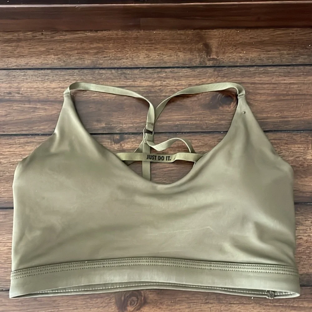 Army green Nike sports bra size medium m strapped straps